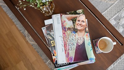 Aikakauslehtien tilaajakadosta uutisoidaan usein ainoana totuutena, mutta kaikilla suunta ei ole alaspäin. Kysyimme Metsänomistajan Aartelta, Kotivinkiltä, Lapsen Maailmalta ja Koululaiselta, kuinka he saivat tilaajamääränsä kasvuun.