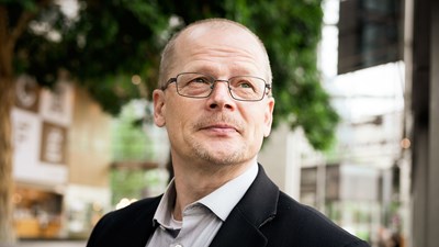 Jukka Ruukki: ”Tiede on kaikkia totuuksia vastaan”