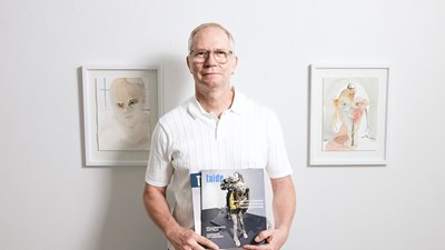 Taide-lehden päätoimittaja Pessi Rautio: ”Kritiikki yhdistää taiteilijat ja yleisön”