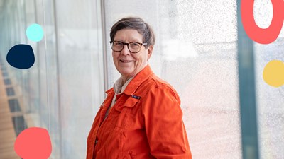 Vuosikymmeniä aikakauslehtialaa seurannut Maija Töyry on perustanut Magazine Symposiumin, työskennellyt  aikakauslehtityön professorina ja konseptoinut lukuisia lehtiä. Millaisena hän näkee alan tulevaisuuden? 